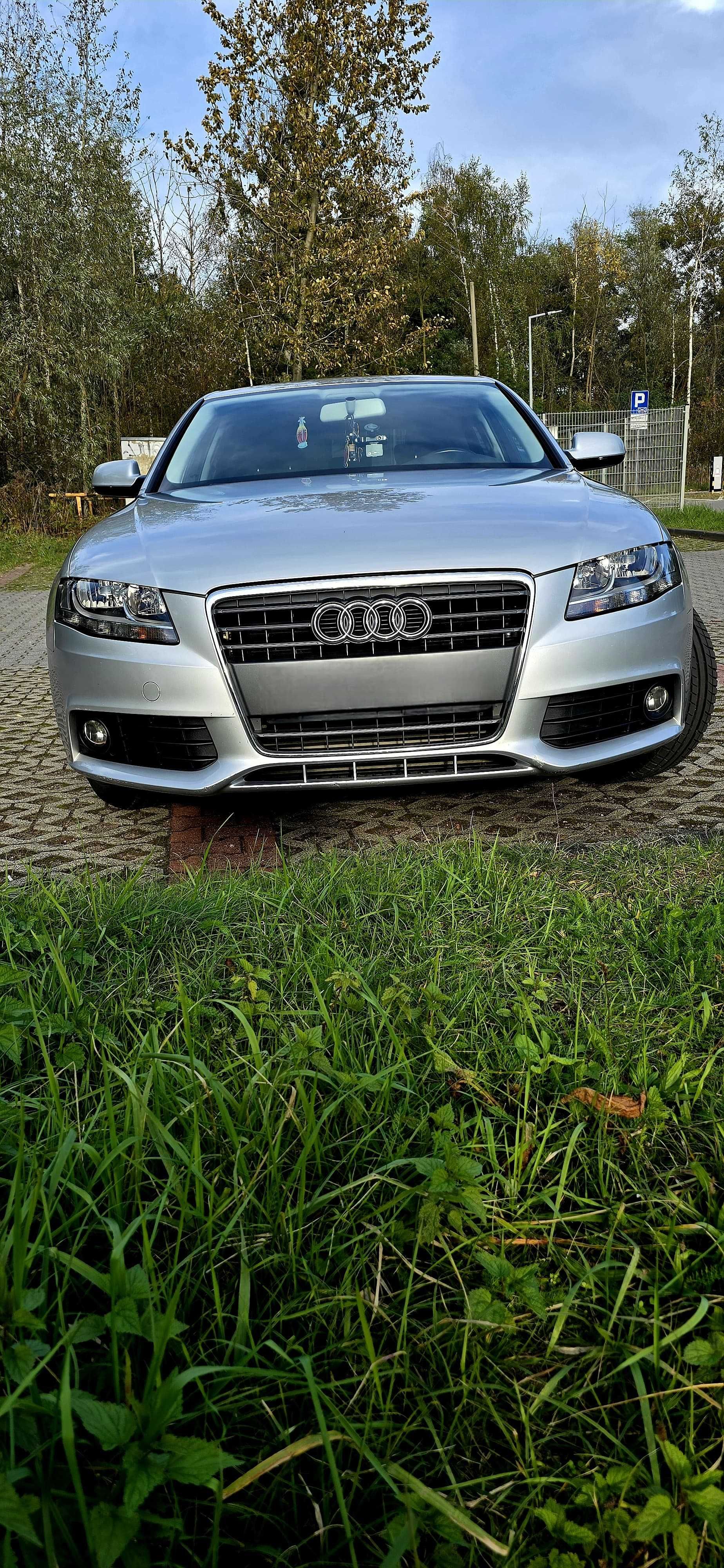Sprzedam Audi A4B8 2011r