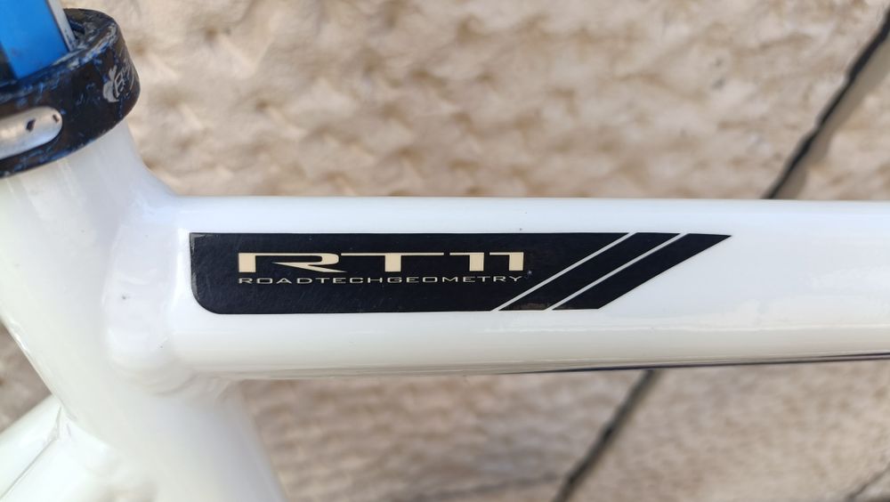 Bicicleta de estrada BH VOLAN