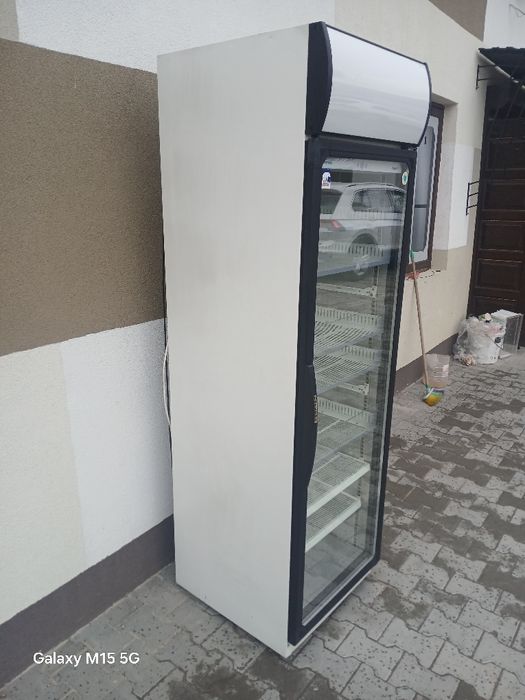 Холодильник професійний. Вітрина. 601376.
