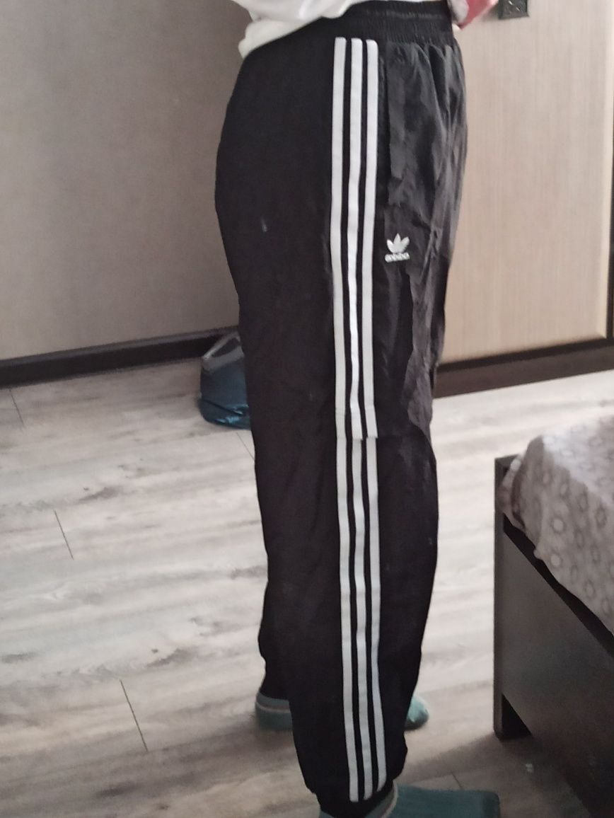 спортивні штани ADIDAS