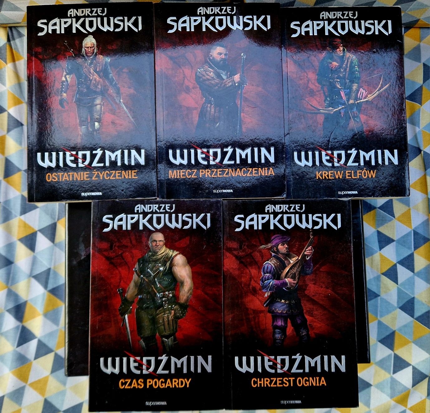 Wiedźmin Czerwona Seria 1-5 Andrzej Sapkowski