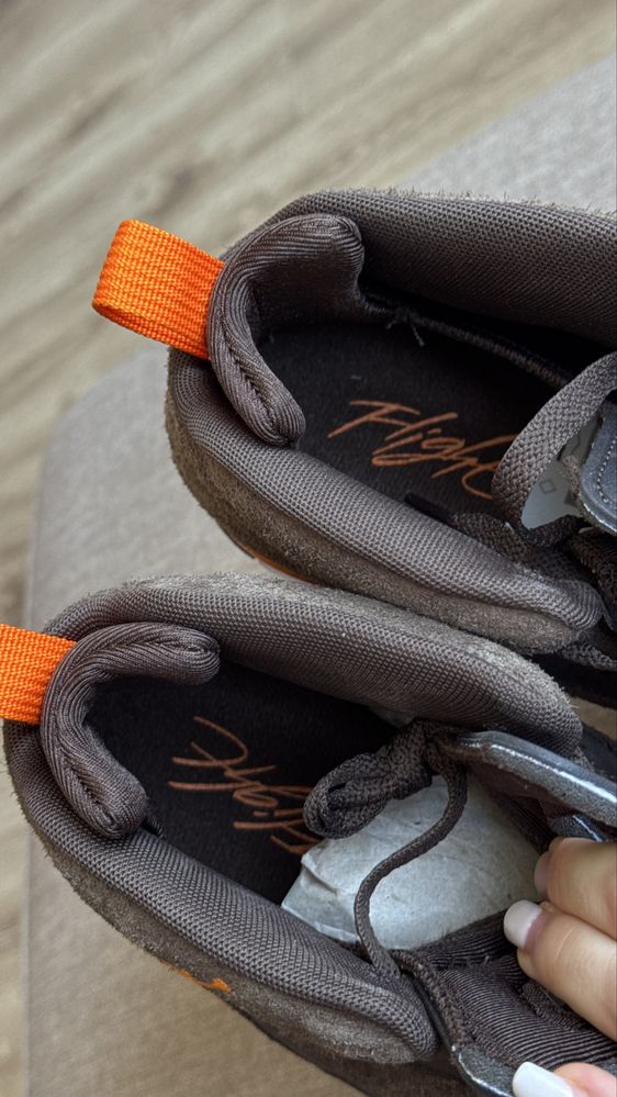 Нові оригінальні кросівки Jordan MVP 42