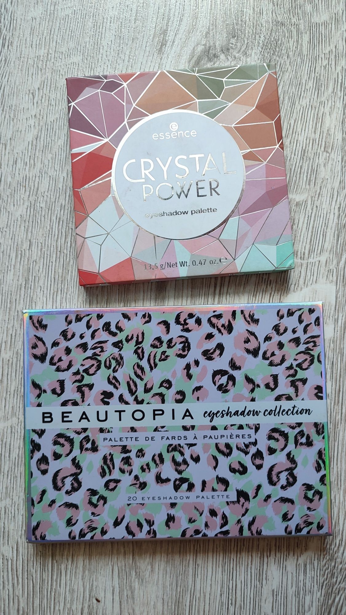 2 palety cieni do powiek Beautopia Essence Crystal Power