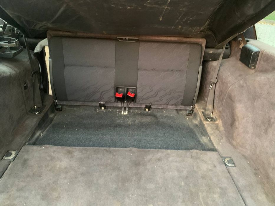 Мерс 210 універсал