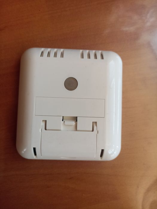 Термометр гигрометр комнатный