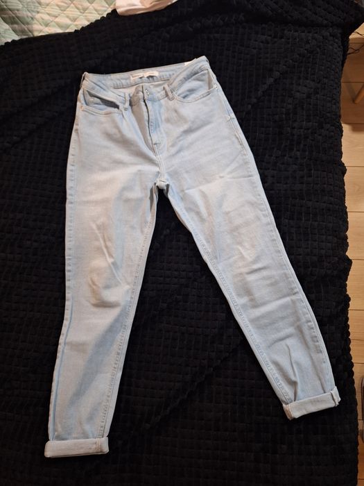 Diversas Peças de Roupa