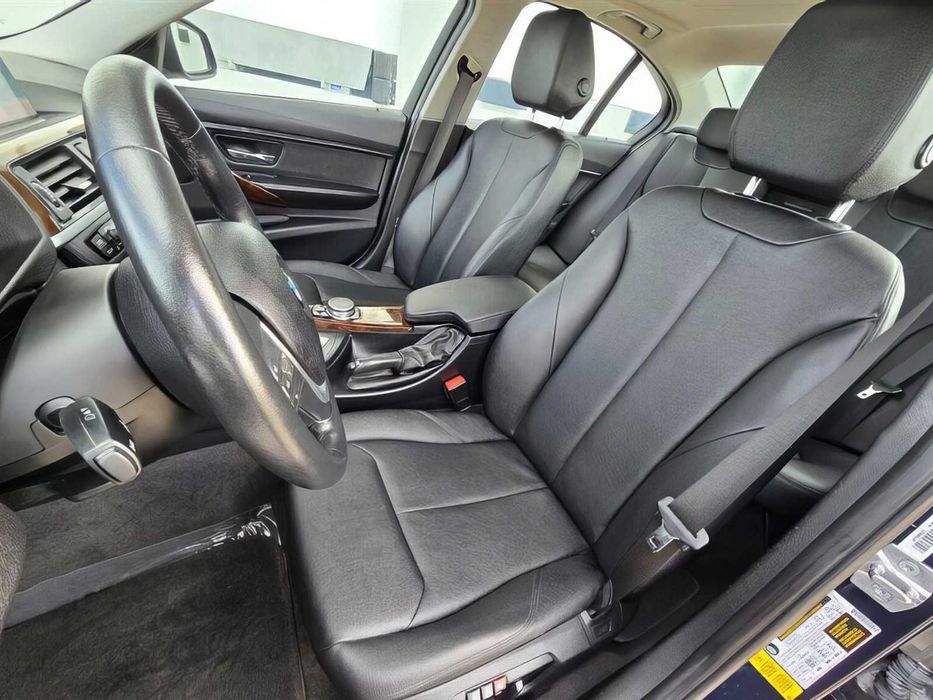 BMW 3 Series 328i      2015