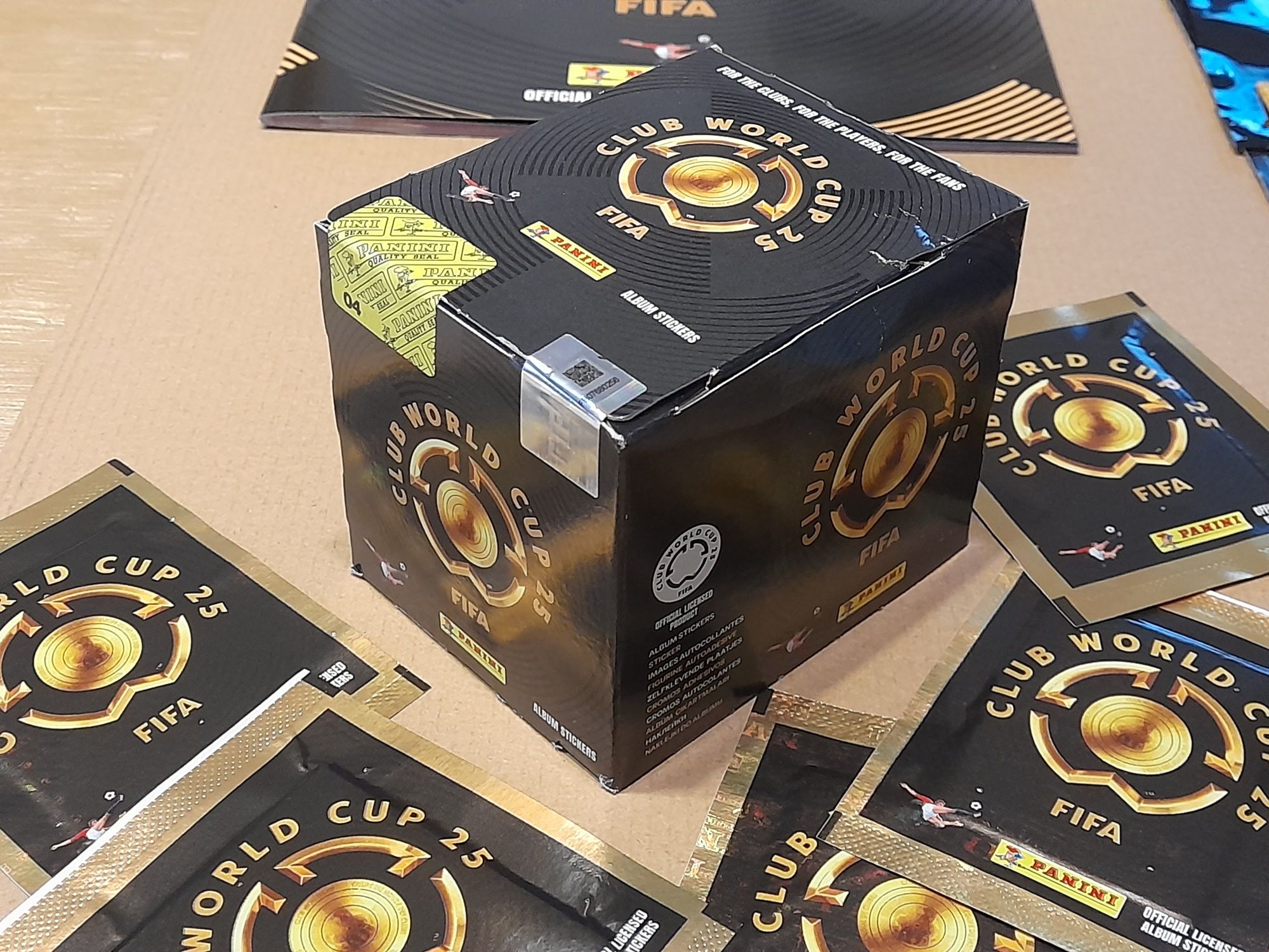 Mundial de Clubes 2025 caixa cromos Panini SAQUETAS caixa FECHADA novo