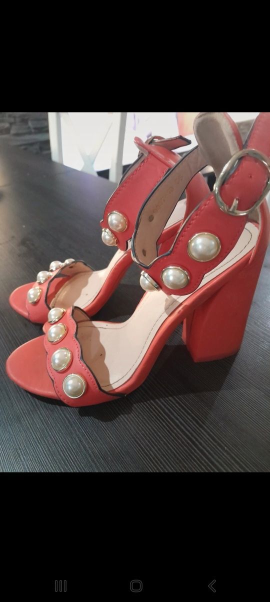 Buty rozmiar 35 stan bdb
