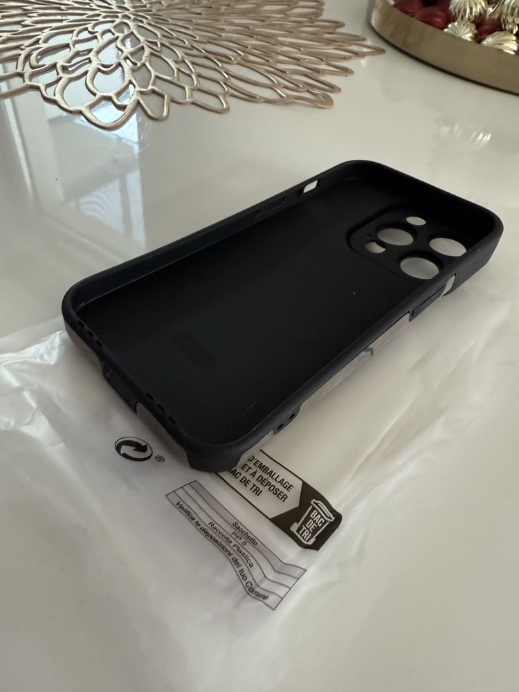 Case IPhone 14 pro szary