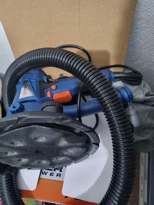 Lixadora DEXTER 750W - Praticamente nova (Só usada 1 vez)