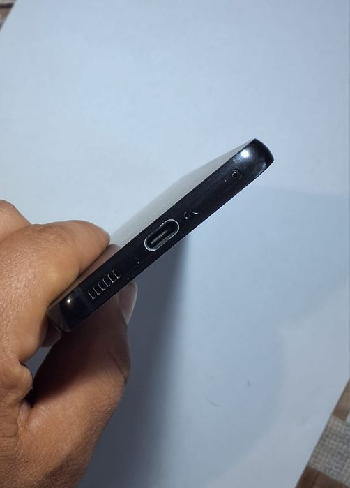 Samsung galaxy S22 8/128