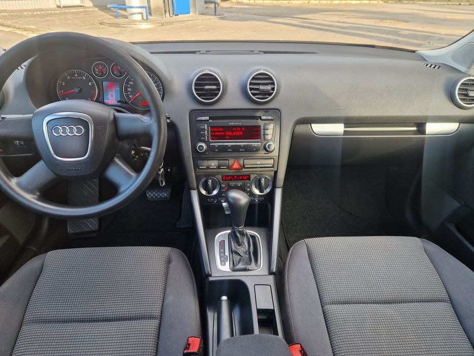 Ауди А3 1.6 mpi AVTOMAT