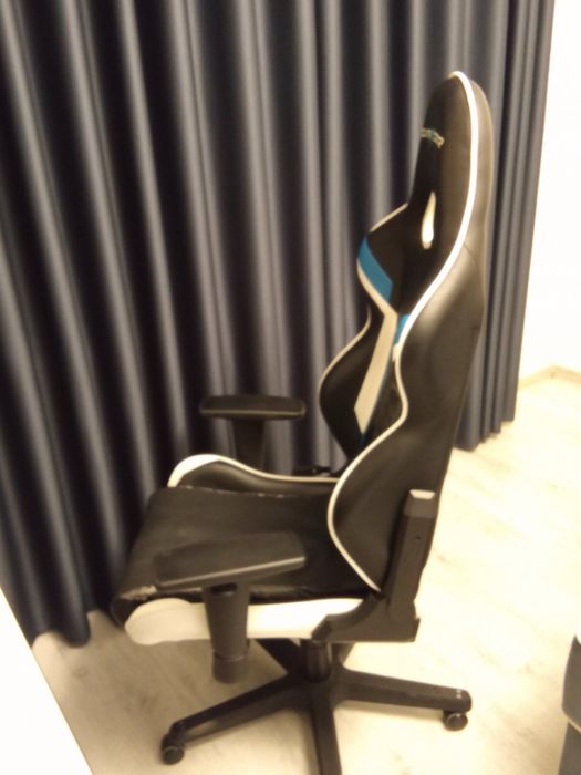 DXRacer Rising Black/Light Blue