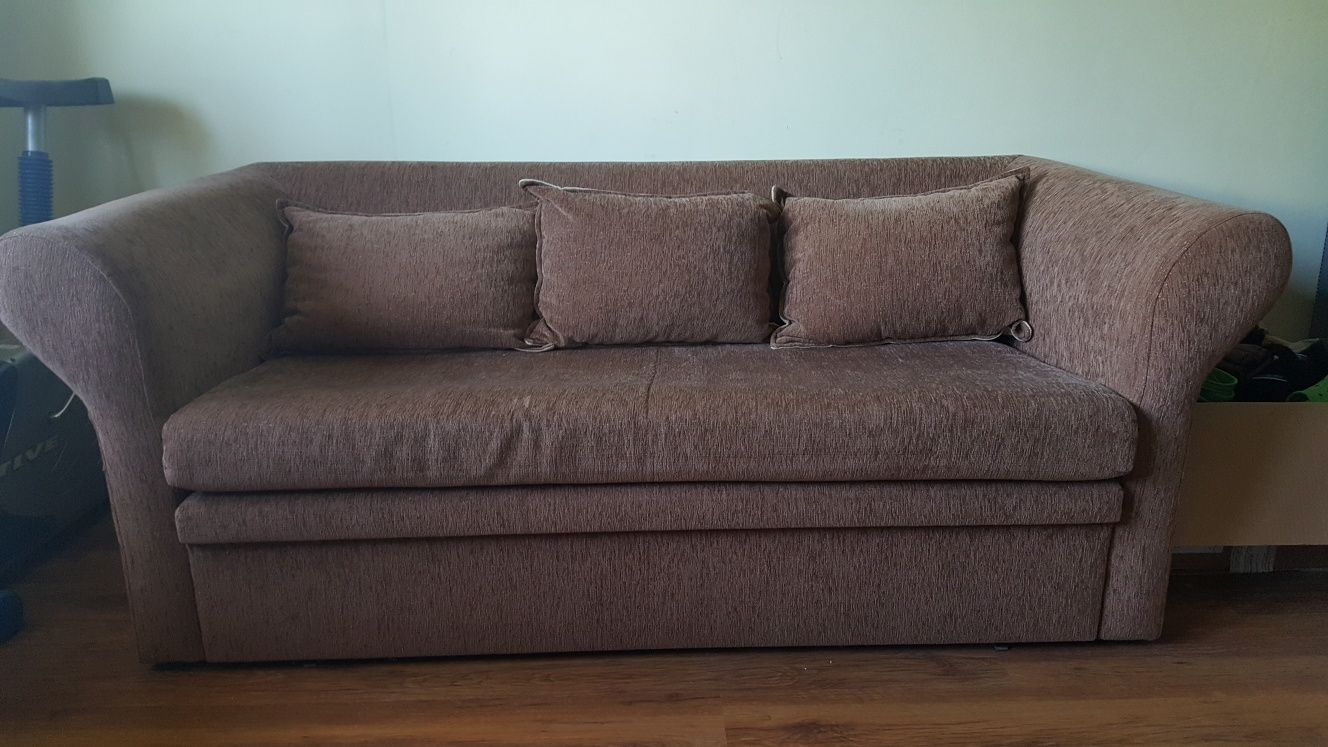 Rozkładana sofa z Ikea nowe obicie