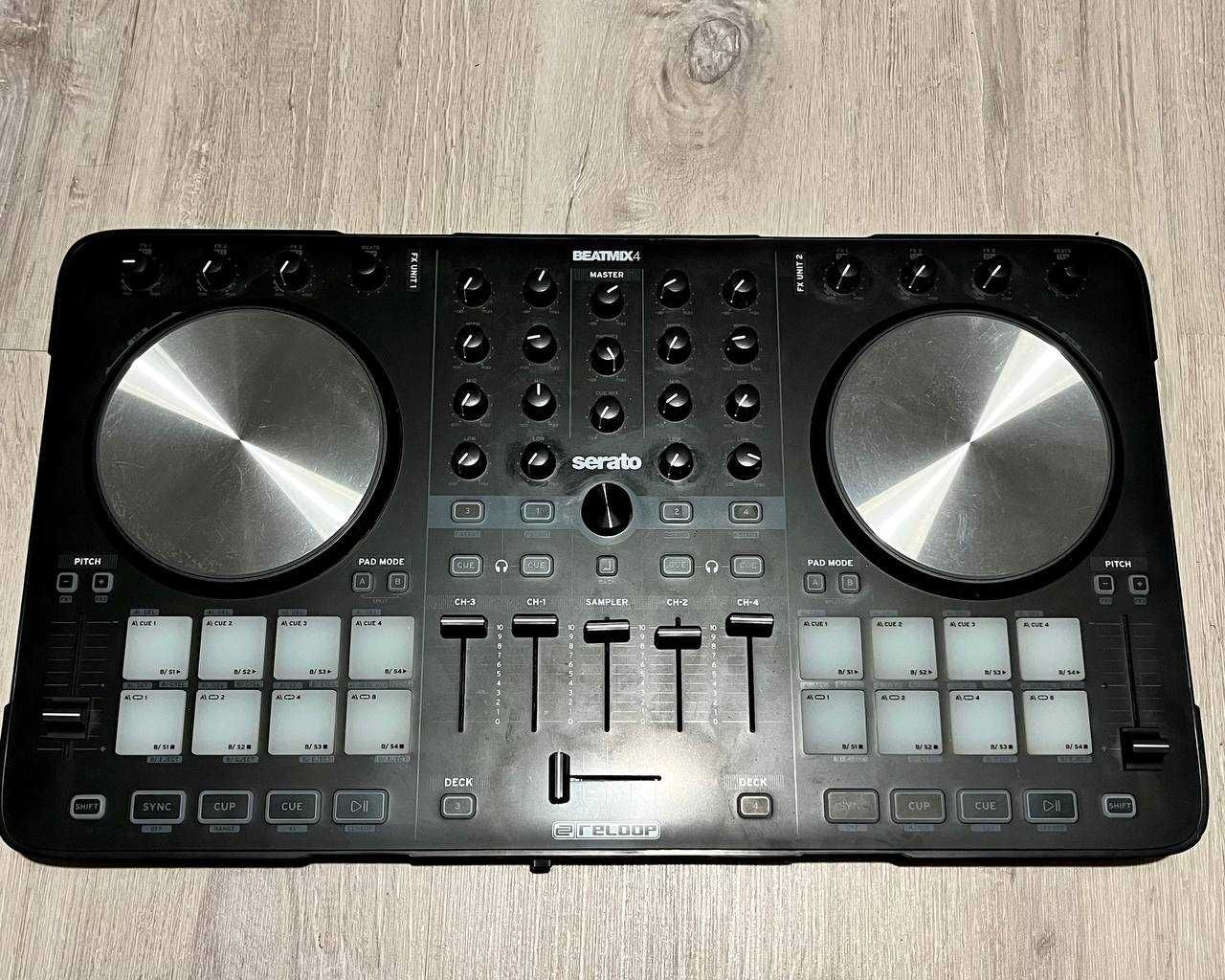 Mikser Reloop Beatmix 4 MK2 4 - kanałowy