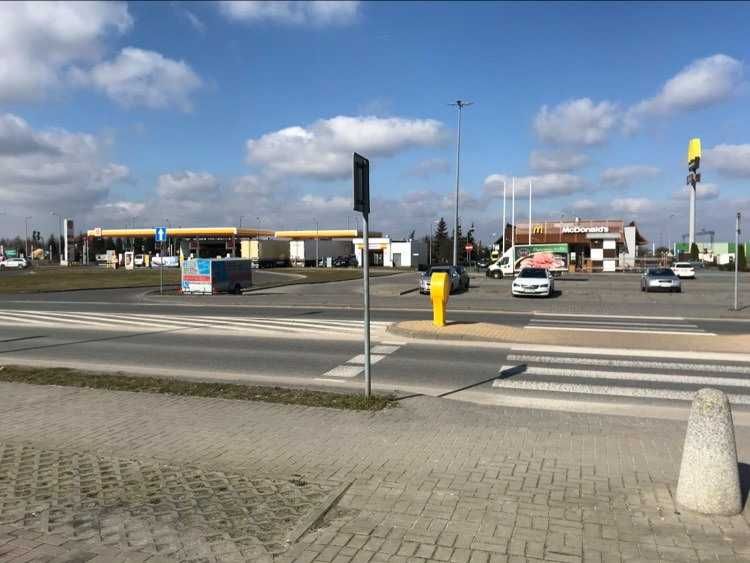 Wynajmę powierzchnię handlowo biurowo usługową