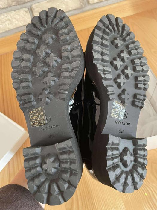 czarne skórzane lordsy mokasyng Neścior rozm 35 nowe