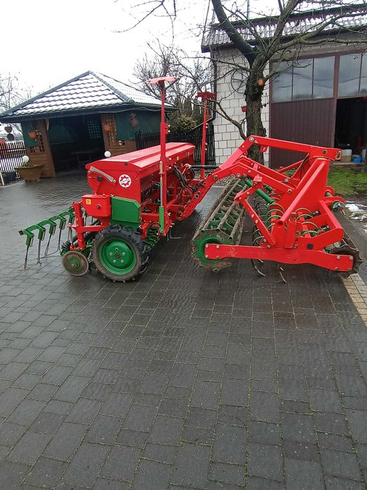 Agregat uprawowo-siewny unia 3m