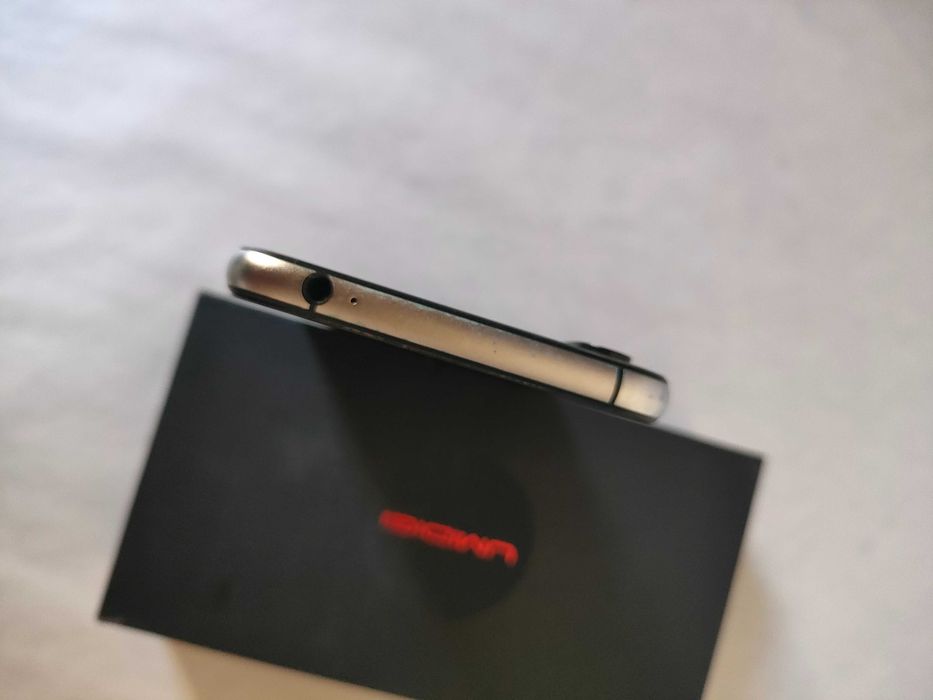 Smartfon Umidigi X Czarny 4/128GB, NFC, 2xSIM + Słuchawki GRATIS