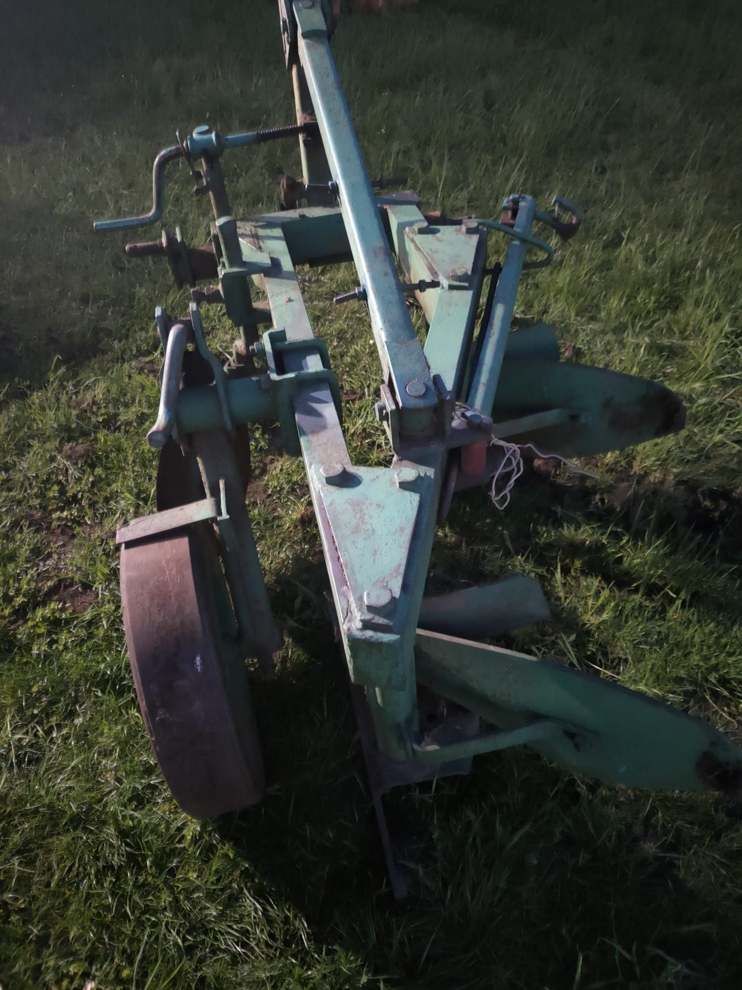 Sprzedam plug rolniczy