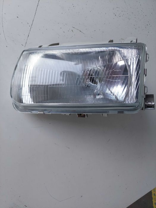 farol esq vw polo