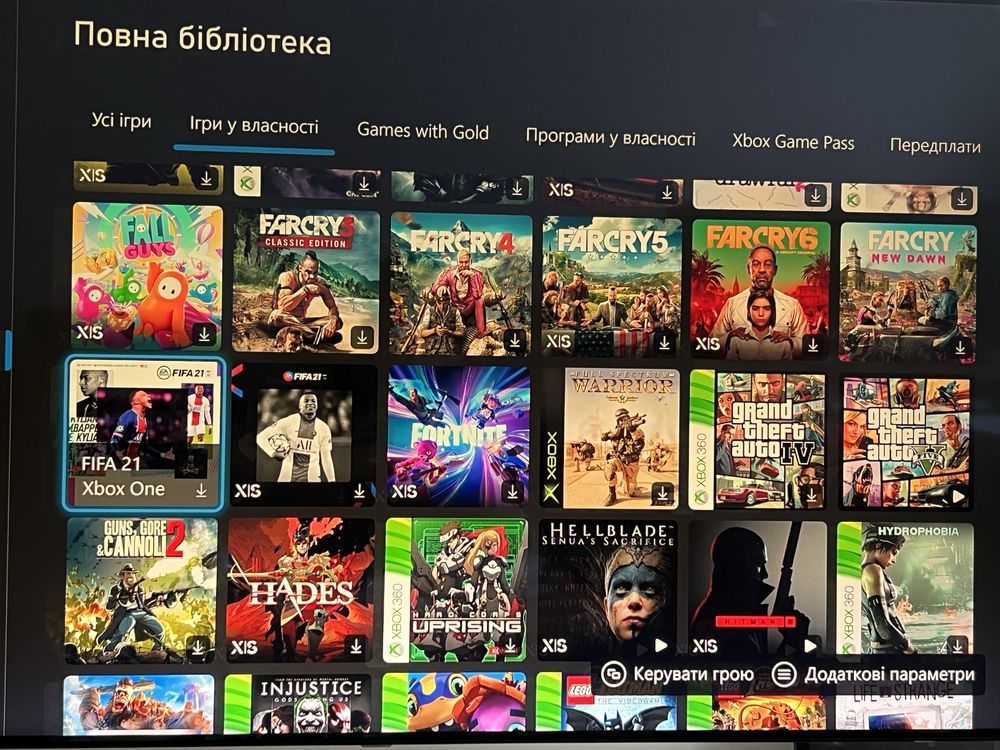 Xbox series X з акаунтом на 100 ігор