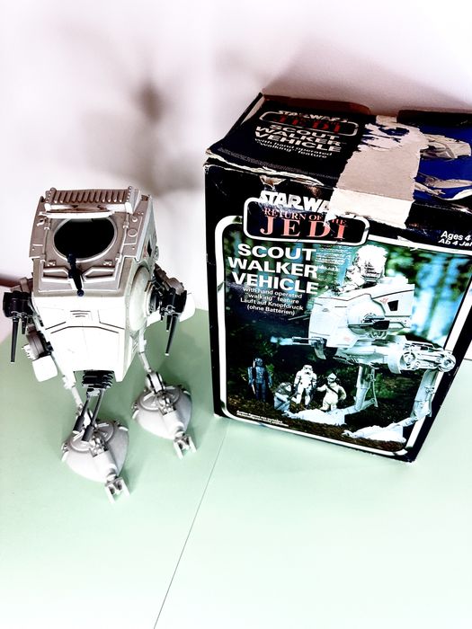 Kenner Scout Walker AT-ST 1980 com caixa original