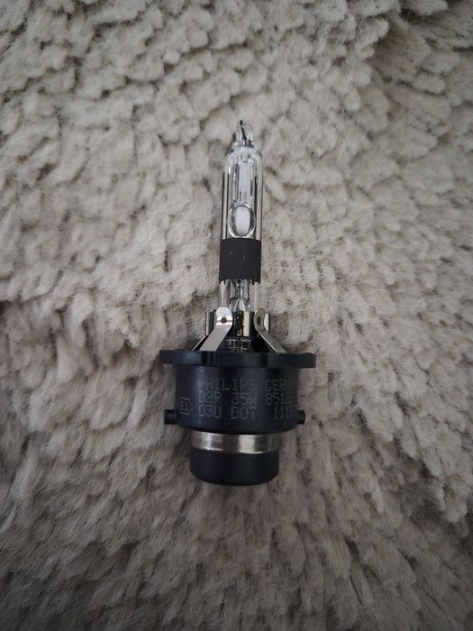 Żarniki Xenon D2R Philips, Xensation