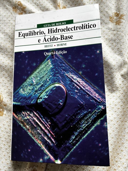 Guia de bolso equilibrio, hidroelectrolitico e acido base quarta edica