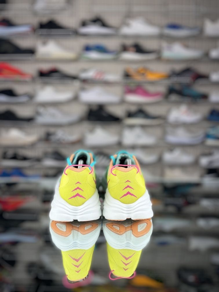 Кроссовки Hoka One One Rincon 3 Яркие Сетка Бег Отличное состояние