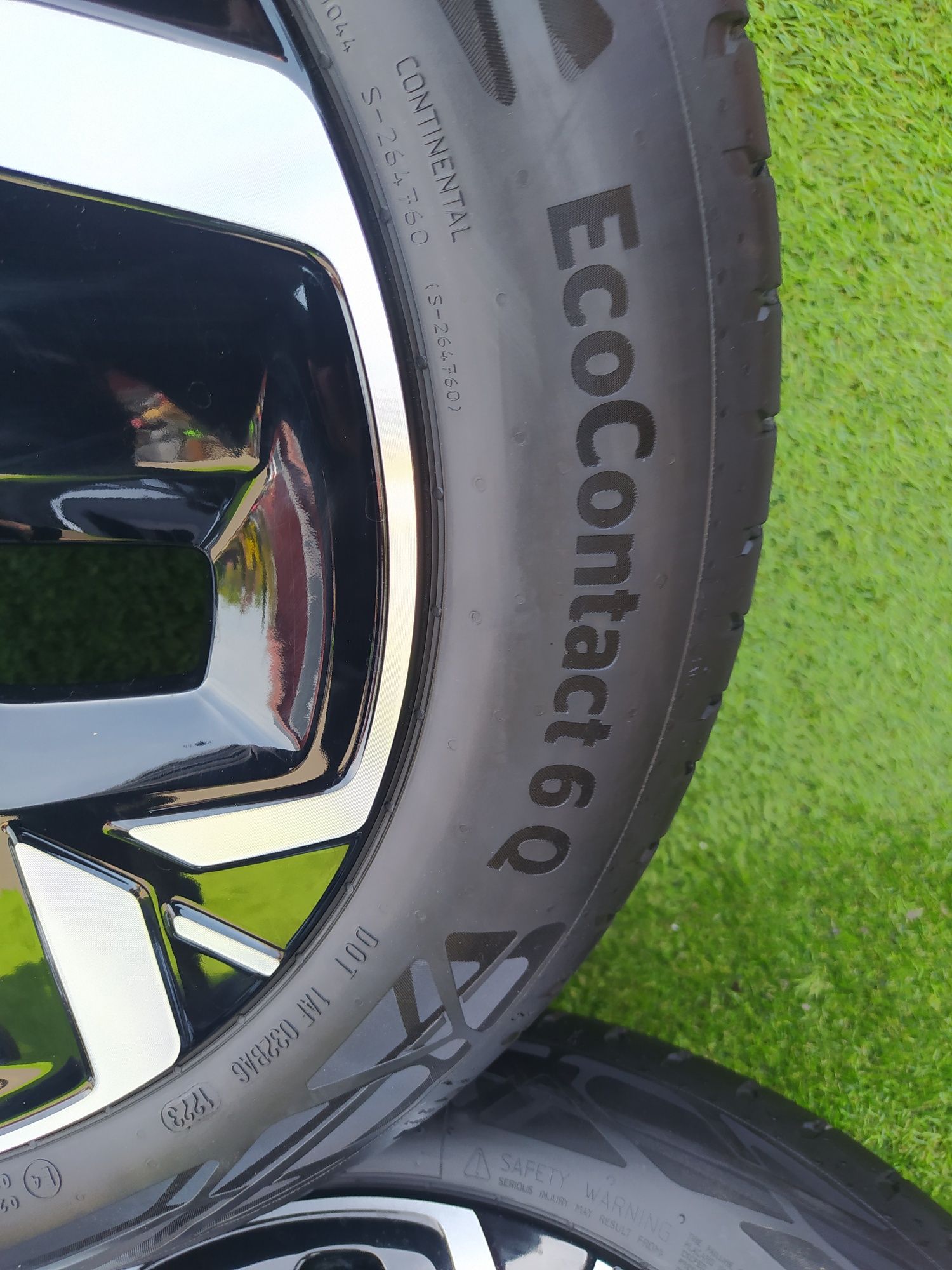 Felgi koła Kia Niro 215/55 R17 Lato Jak Nowe