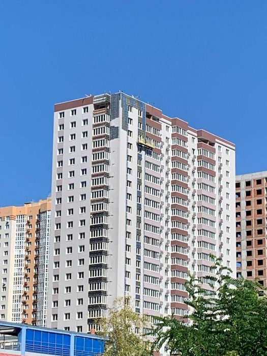 Продаж по переуступці 3 кімн. студіо в ЖК "Патріотка", буд 27 "Збараж"