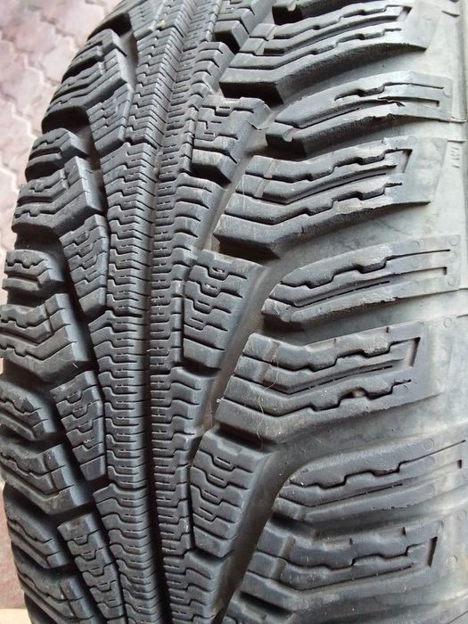 Opona zimowa 195/55r16 UNIROYAL 2020r 8mm