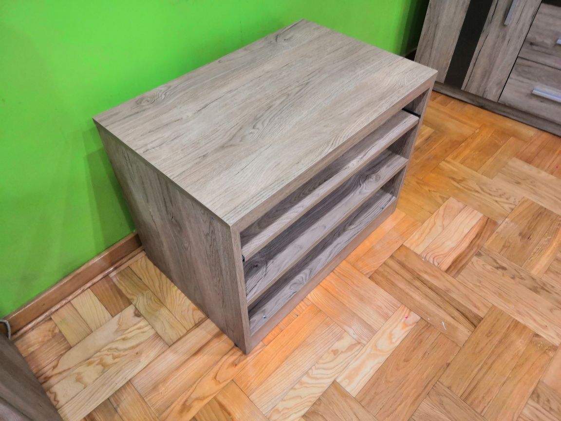 Stolik pod TV 70 x 53 x 45 (szer. x wys. x gł.)