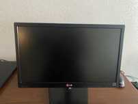 Монитор 19 LG 19EN33S-B