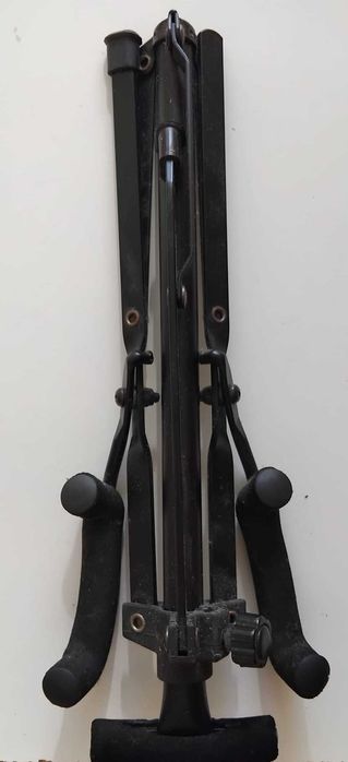Suporte de guitarra Fender