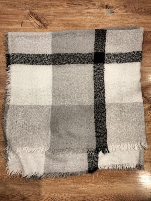 Nowa kurtka gratis szalik