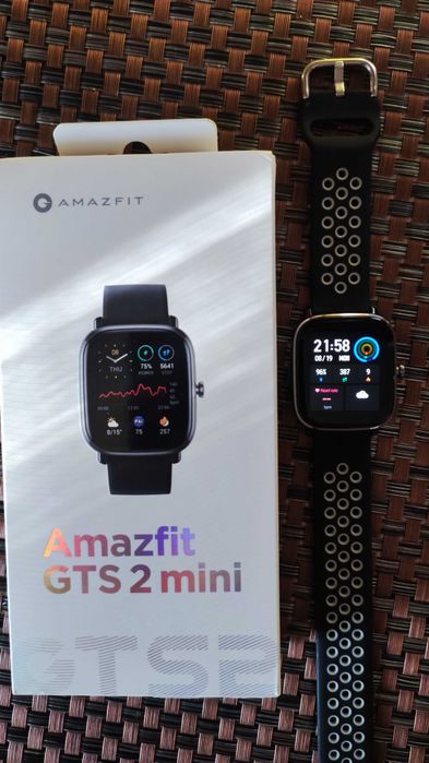 Amazfit GTS 2 Mini смарт годиник