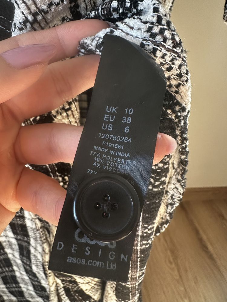 Nowa Sukienka w kratę ASOS rozmiar 38