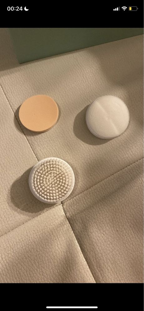 Aparelho de limpeza facial