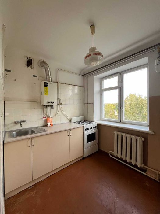 Продаж 3-х кім.квартири Ст.Бандери (р-н "Магнату" ) Вільна.