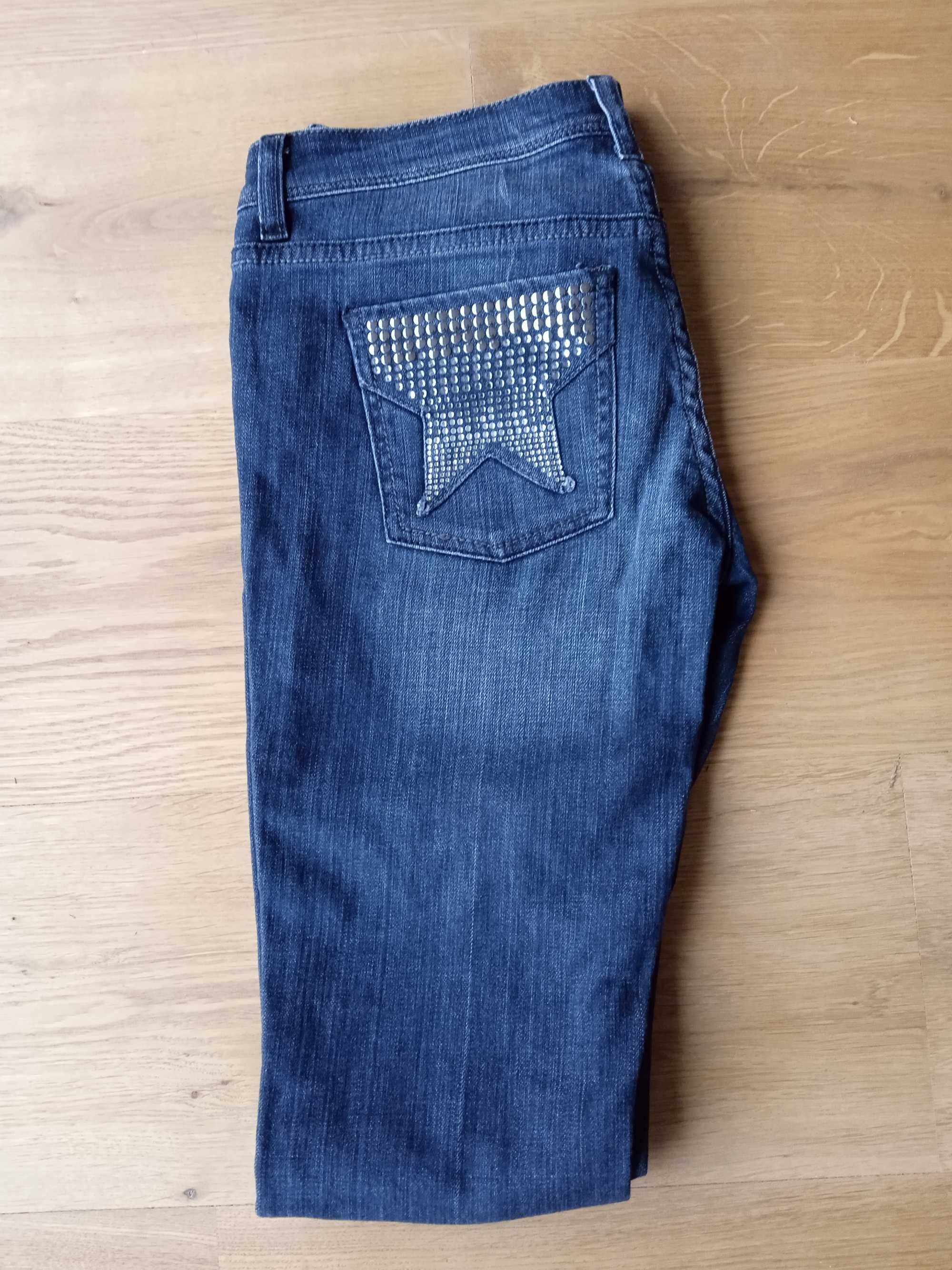 Spodnie BOOTCUT jeans, rozszerzane nogawki niski stan, dzwony