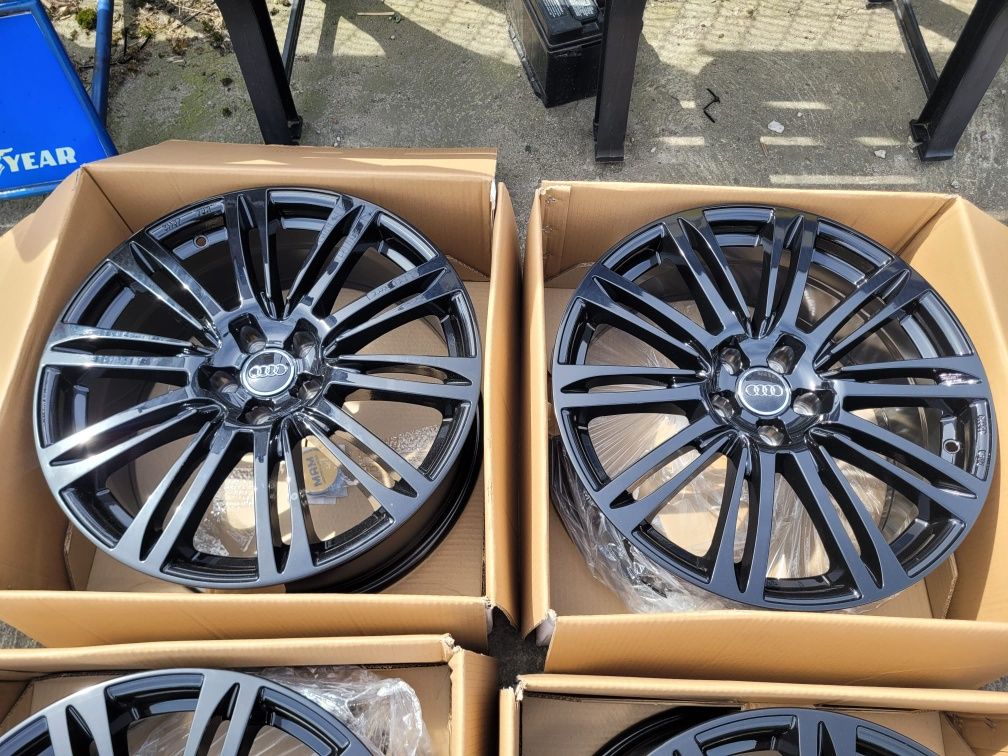 Felgi alumniowe 5x112 8j et 30 19" AUDI a4 b8 b9 a5