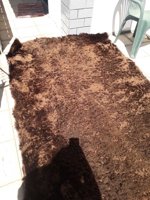 Tapete castanho usado NOVO PREÇO 35€ ANTES 45€