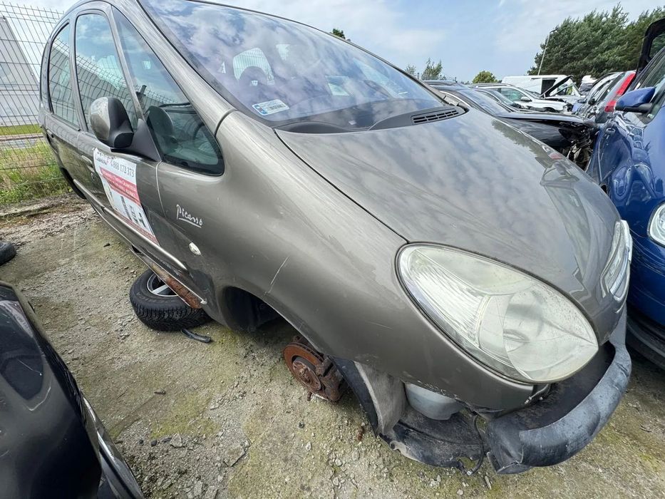 Citroen Xsara Picasso 2010 poj. 1.6 benzyna 16 V