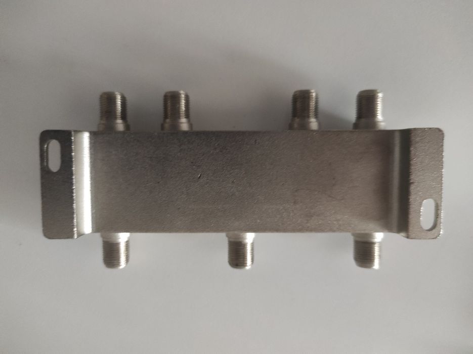Coaxial Distributor / Splitter - 6 Way64552091887873121