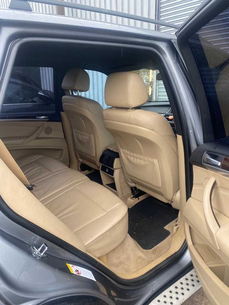 продам авто BMW X5