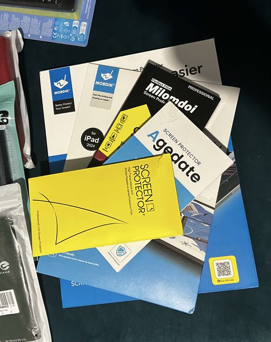 Zestaw mix nowe i powystawowe