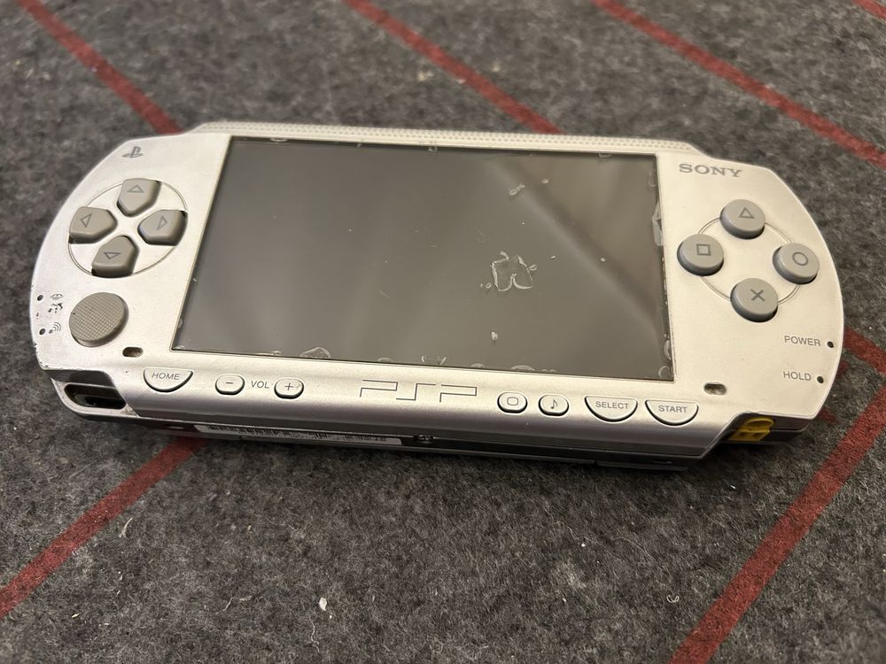 Konsola PSP 1000 silver playstation portable